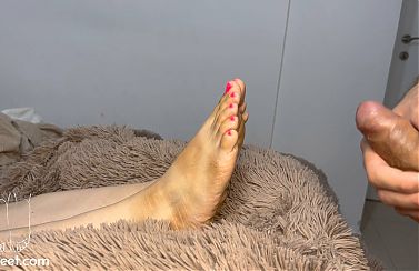 I just ignored him when he jerked dick into my feet, fucked them and covered them with a huge load of cum